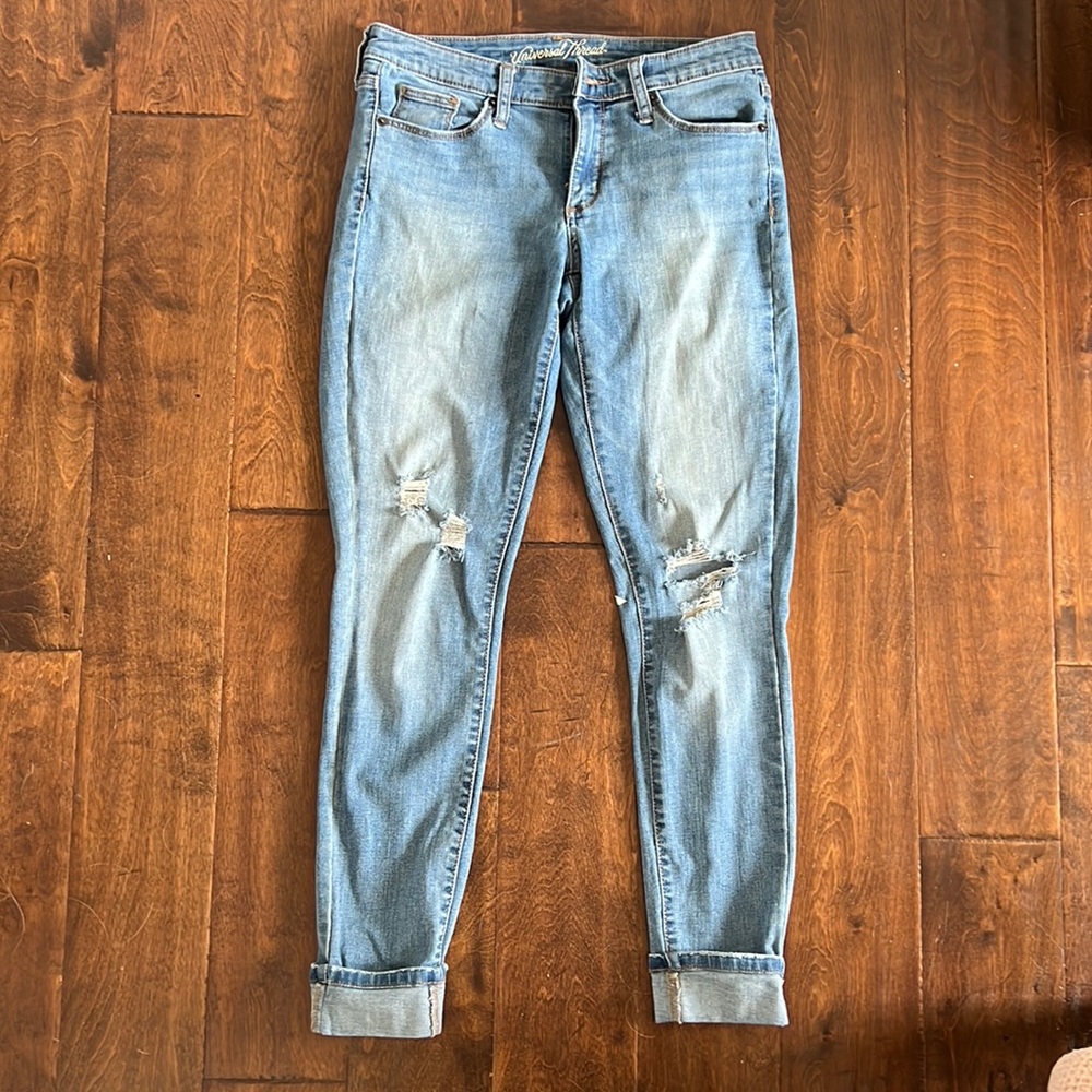 Universal Thread Jeans